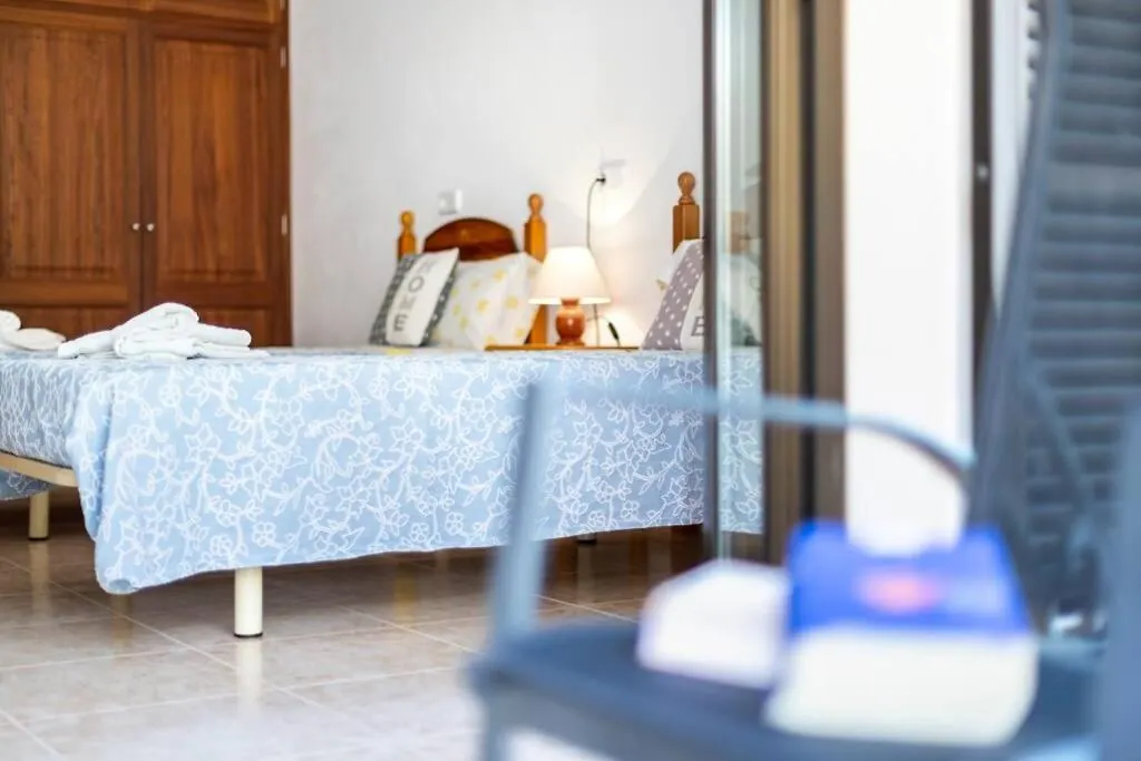 Apartment M0 Practico Y Sencillo Apartamento A 100 M De Las Mejores Playas De Mallorca Colonia de Sant Jordi Spain